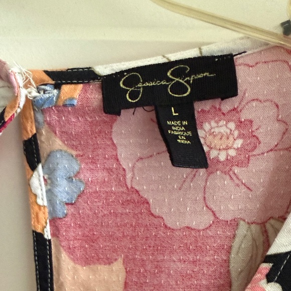 Floral Two-Piece Set with Top and Skirt - Picture 6 of 8